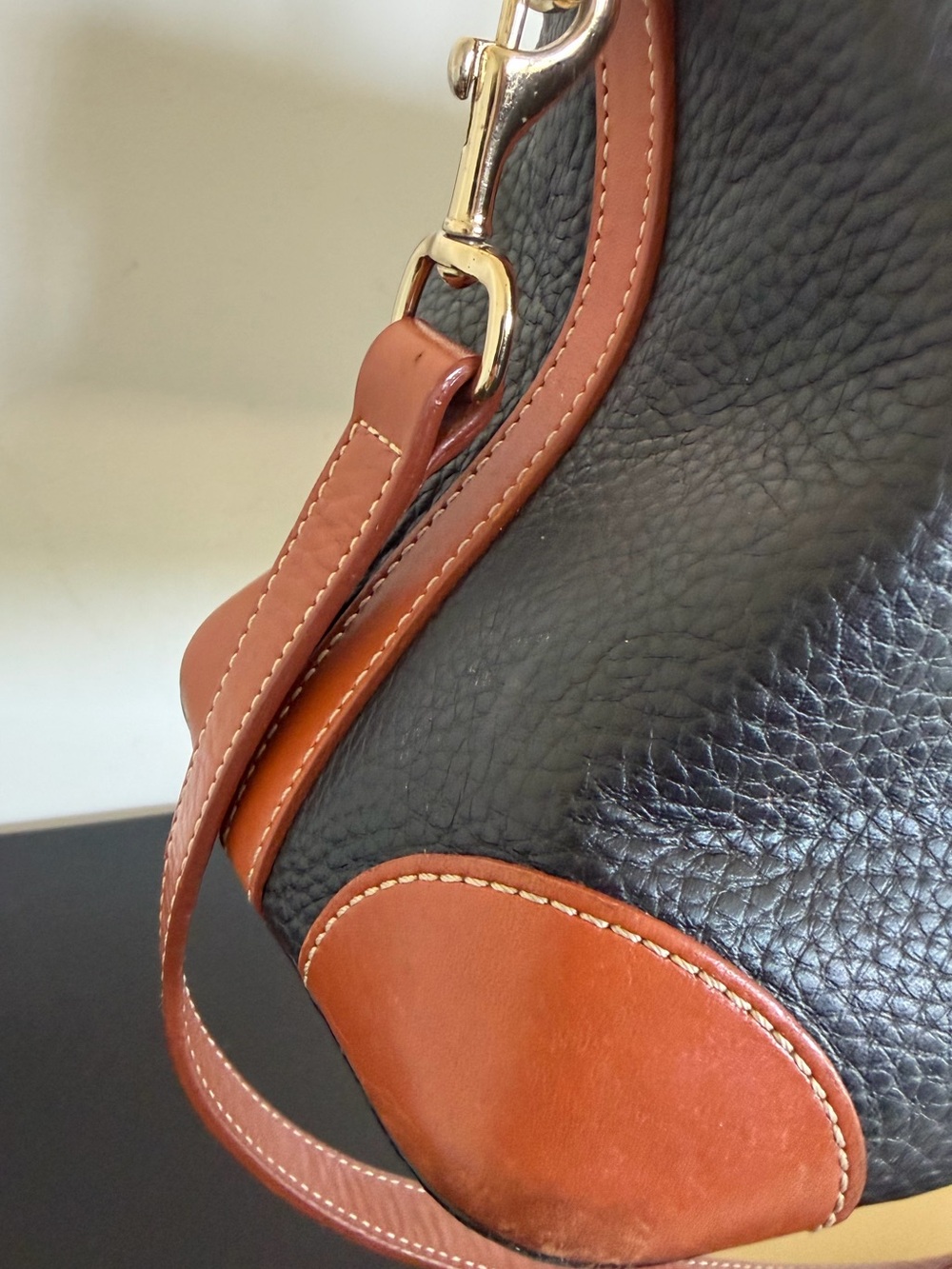 Dooney & Bourke Black Pebbled Leather Cognac Satchel Shoulder Bag - Picture 3 of 13